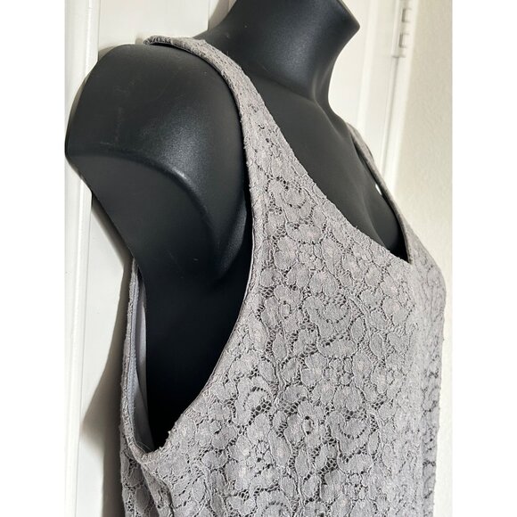 Lane Bryant Womens Lace Gray Sleeveless Tank Top With Scoop Neckline size 14-16 - Picture 3 of 7